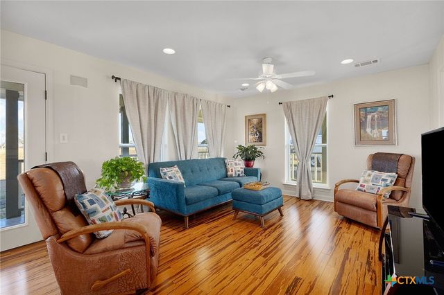 227 Ski Plex Drive, Seguin, TX 78155