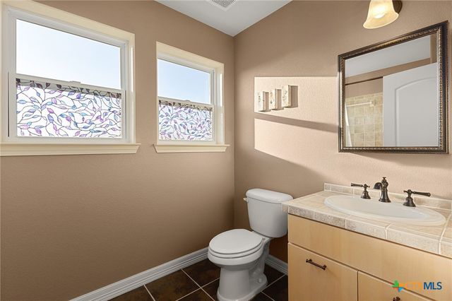 227 Ski Plex Drive, Seguin, TX 78155