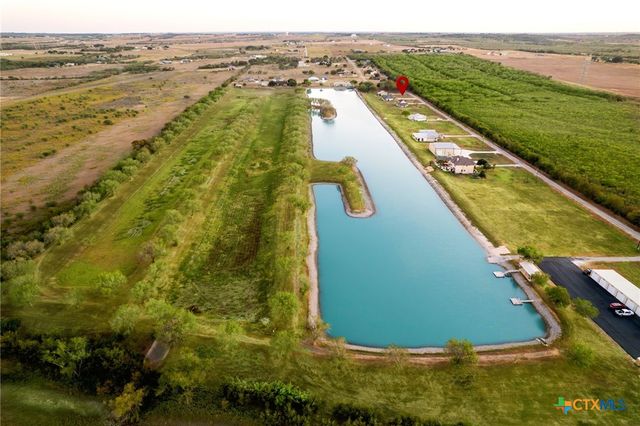 227 Ski Plex Drive, Seguin, TX 78155