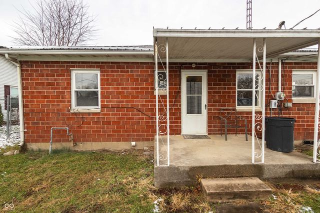 844 W Frank Street, Mitchell, IN 47446