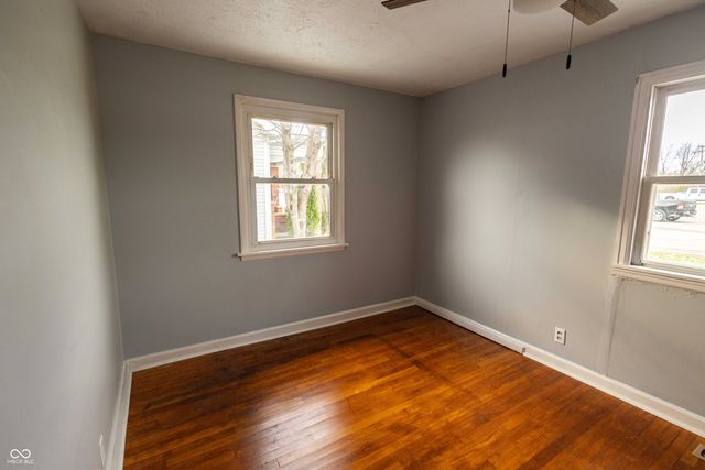 844 W Frank Street, Mitchell, IN 47446