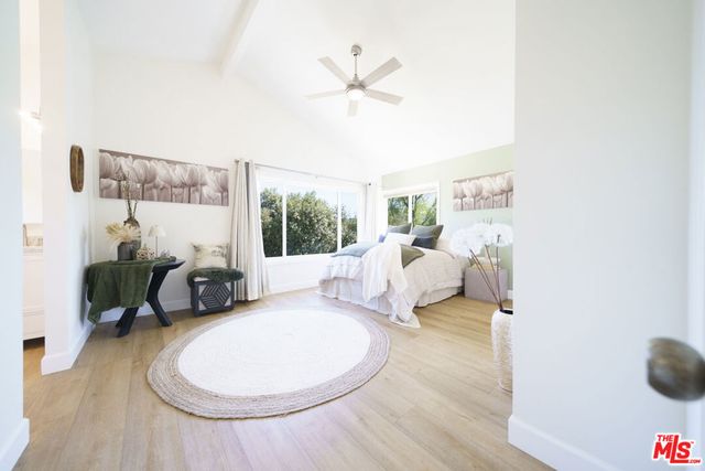 24086 Avenida Crescenta, Valencia, CA 91355