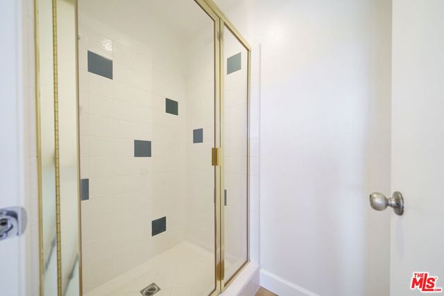 24086 Avenida Crescenta, Valencia, CA 91355