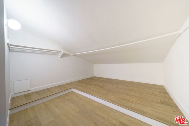 24086 Avenida Crescenta, Valencia, CA 91355