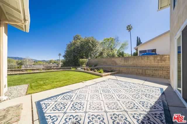 24086 Avenida Crescenta, Valencia, CA 91355