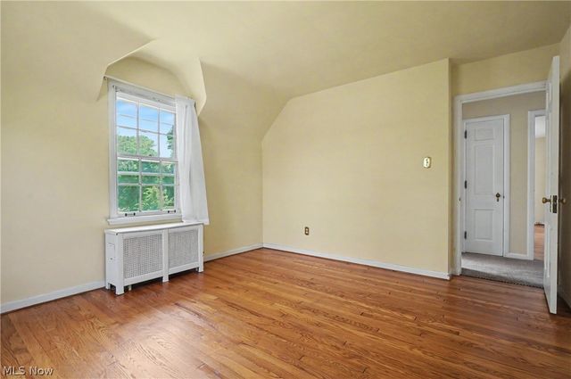 3396 Dorchester Road, Shaker Heights, OH 44120