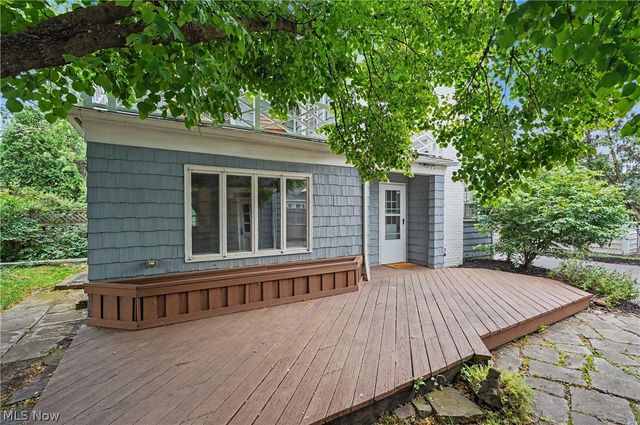 3396 Dorchester Road, Shaker Heights, OH 44120