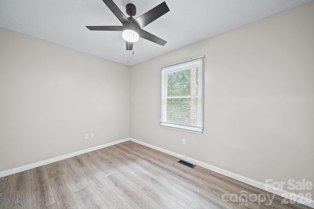 5719 Lewis Road, Gastonia, NC 28052