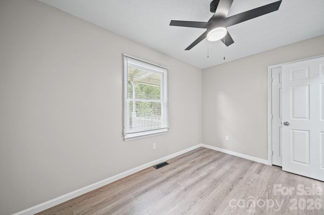 5719 Lewis Road, Gastonia, NC 28052