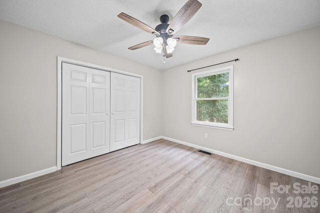 5719 Lewis Road, Gastonia, NC 28052