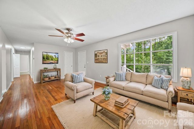 5719 Lewis Road, Gastonia, NC 28052
