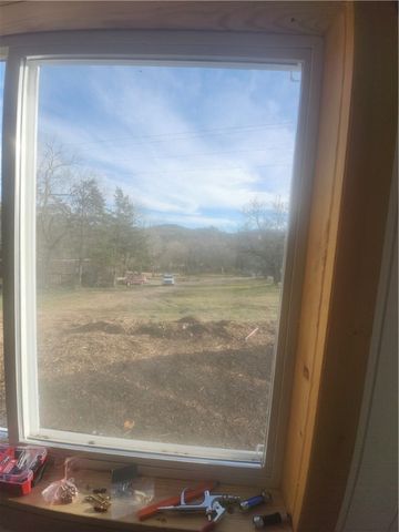 2128 County Road 329, Eureka Springs, AR 72632