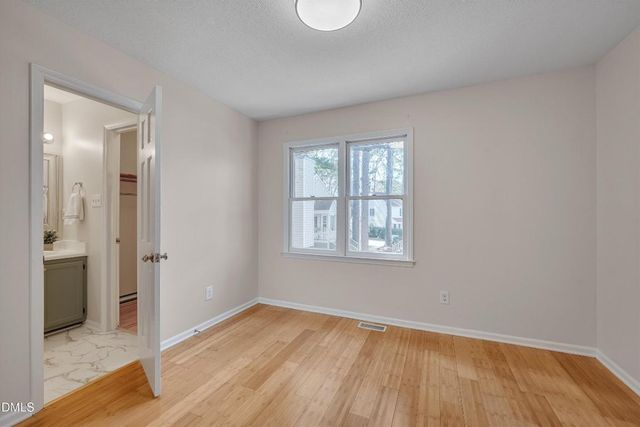 6528 Hearthstone Drive E, Raleigh, NC 27615