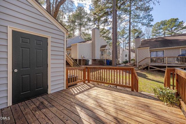 6528 Hearthstone Drive E, Raleigh, NC 27615