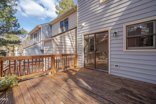 6528 Hearthstone Drive E, Raleigh, NC 27615