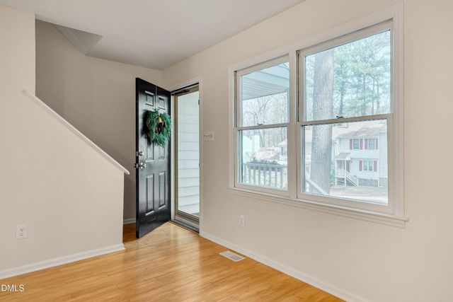 6528 Hearthstone Drive E, Raleigh, NC 27615