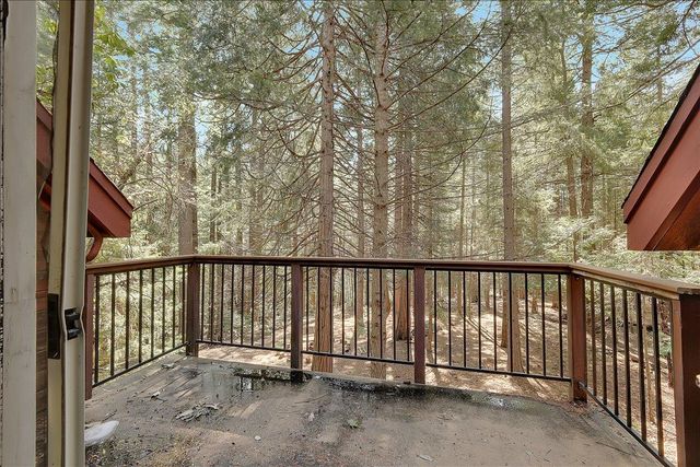 11473 Sky Pines Ridge Rd, Nevada City, CA 95959