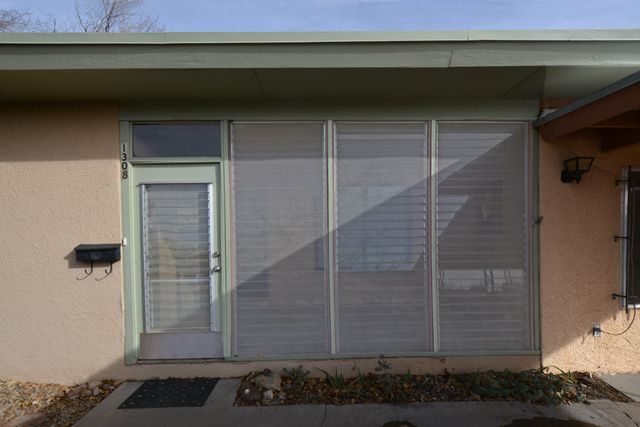 1308 Hermosa Drive SE, Albuquerque, NM 87108