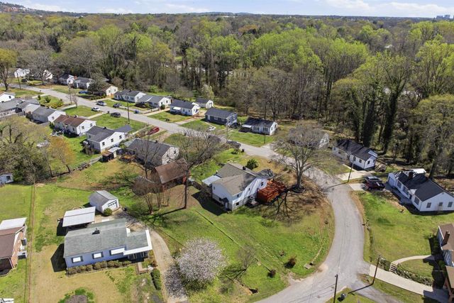 118 E Decatur Street, Greenville, SC 29617