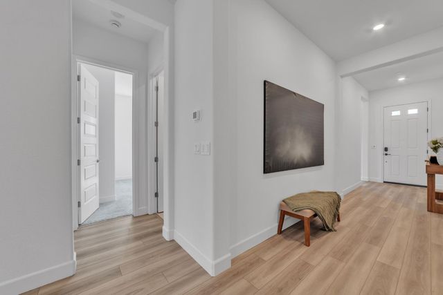 3270 Garden Terrace Dr, Folsom, CA 95630