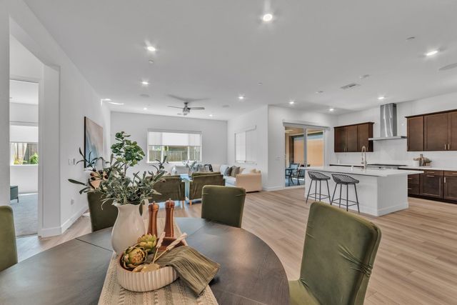 3270 Garden Terrace Dr, Folsom, CA 95630