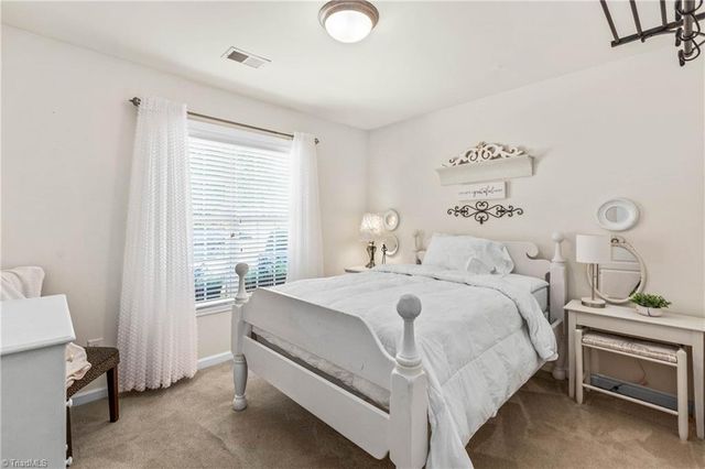 4328 Weatherton Drive, Kernersville, NC 27284