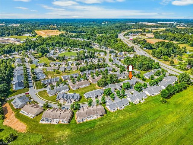 4328 Weatherton Drive, Kernersville, NC 27284