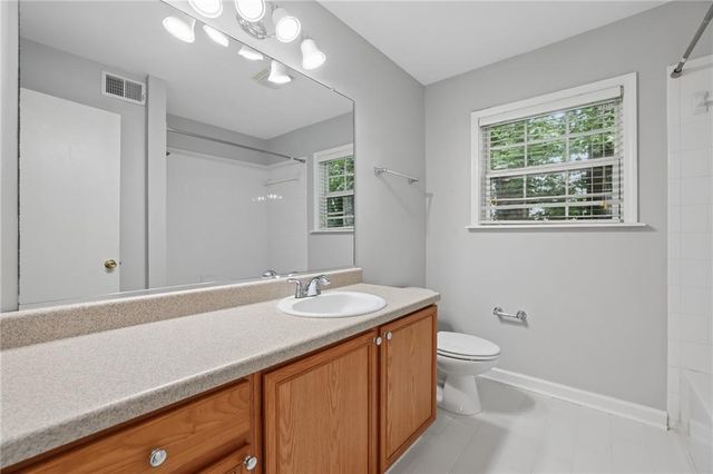 1206 Brighton Point, Sandy Springs, GA 30328