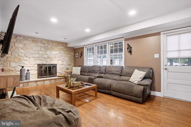 244 KIRK DR, Huntingdon Valley, PA 19006