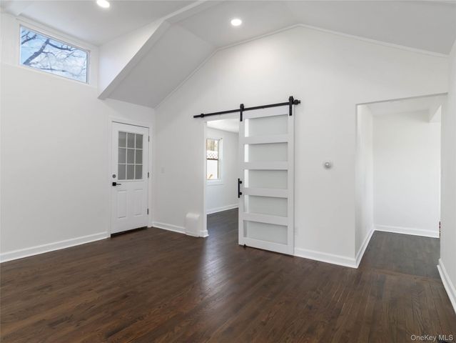 37 New Avenue, Yonkers, NY 10704