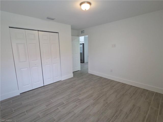 2907 SW Santa Barbara PL, Cape Coral, FL 33914