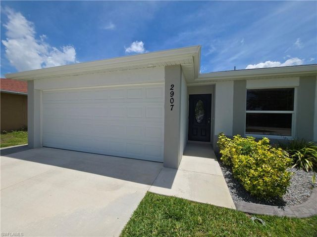 2907 SW Santa Barbara PL, Cape Coral, FL 33914