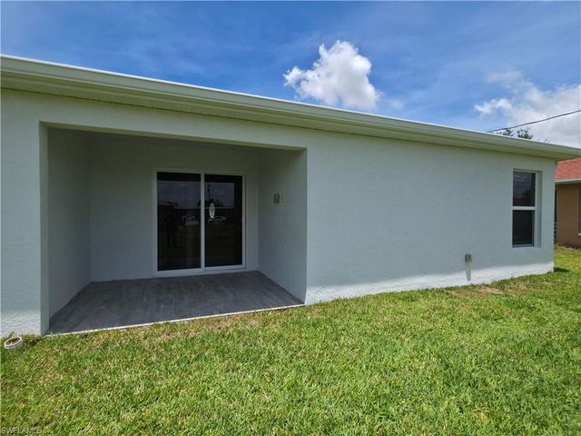2907 SW Santa Barbara PL, Cape Coral, FL 33914