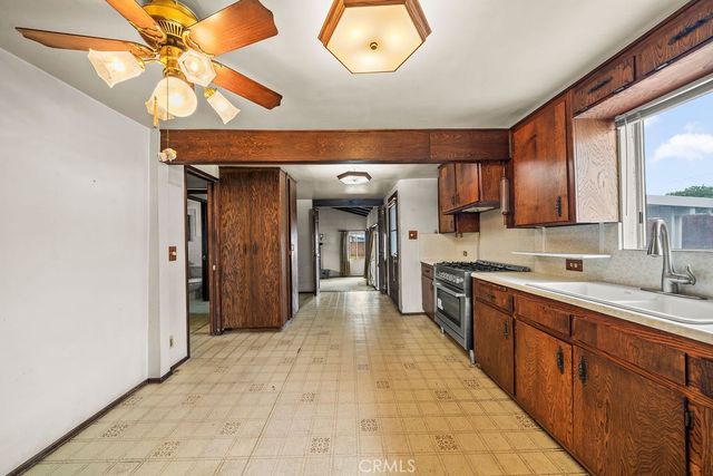 21726 Dolores Street, Carson, CA 90745