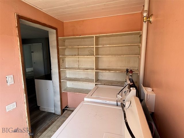 834 W Broadway W, Butte, MT 59701