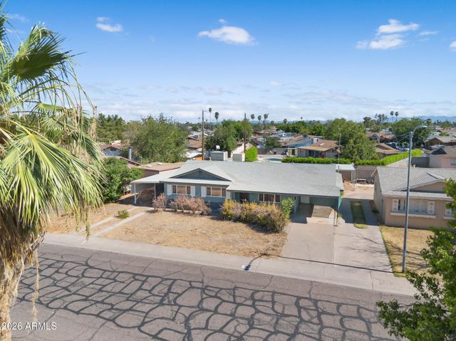 3311 W PARADISE Drive, Phoenix, AZ 85029