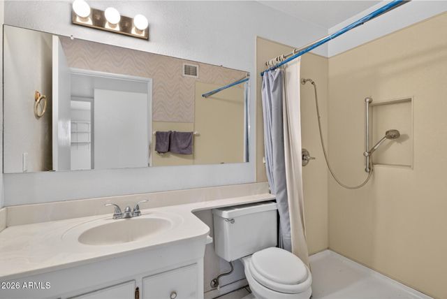 3311 W PARADISE Drive, Phoenix, AZ 85029