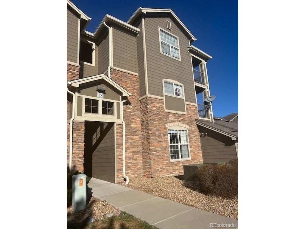 3045 Blue Sky Cir 18-102, Erie, CO 80516