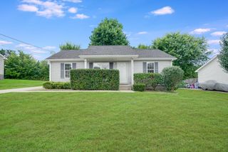 962 Winesap Rd, Clarksville, TN 37040