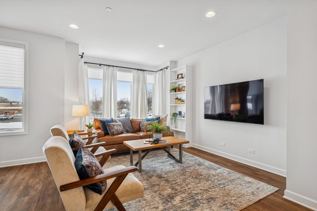 1255 Shermer Road, Northbrook, IL 60062