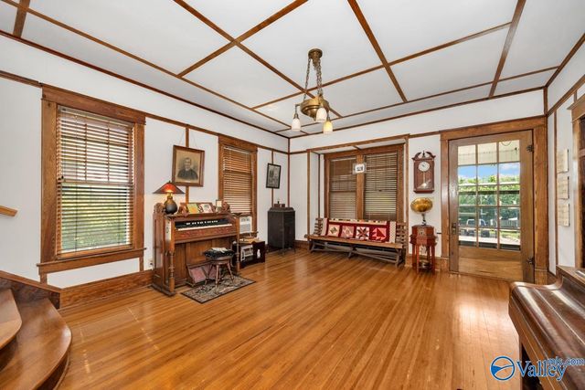 8094 Beech Hill Road, Frankewing, TN 38459