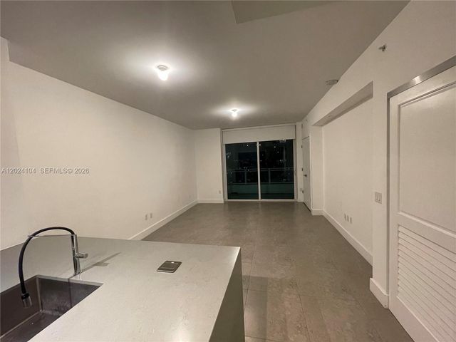 1080 Brickell Ave 2005, Miami, FL 33131