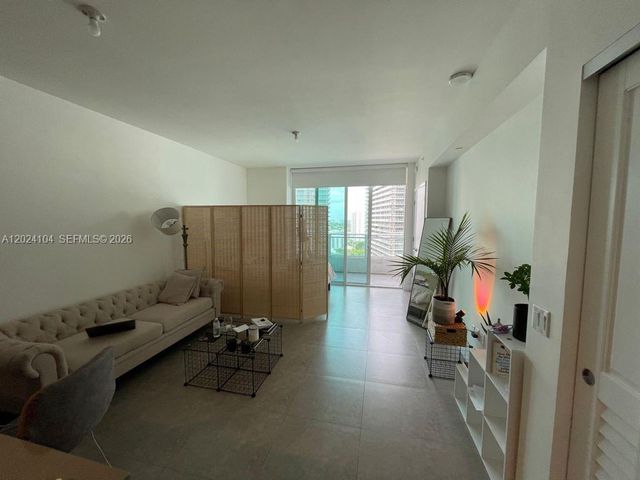 1080 Brickell Ave 2005, Miami, FL 33131