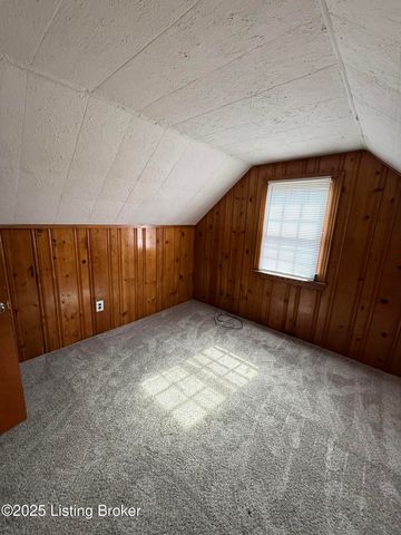 1401 Homeview Dr, Louisville, KY 40215