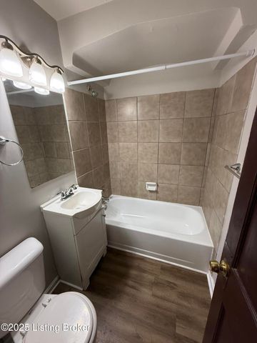 1401 Homeview Dr, Louisville, KY 40215