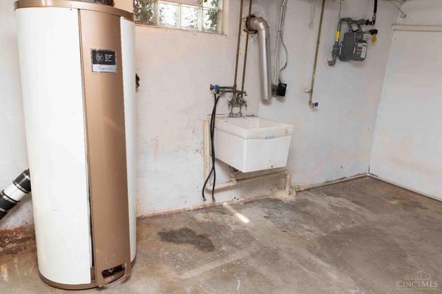 6785 Marvin Avenue, North College Hill, OH 45224