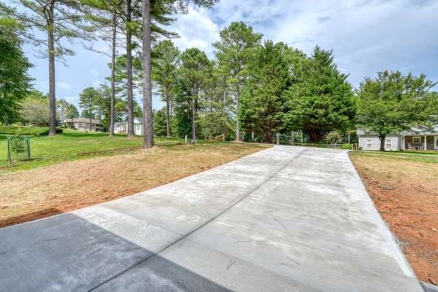 162 Sweetwater Lane, Blairsville, GA 30512