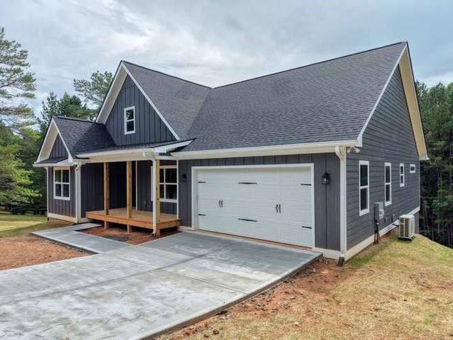 162 Sweetwater Lane, Blairsville, GA 30512