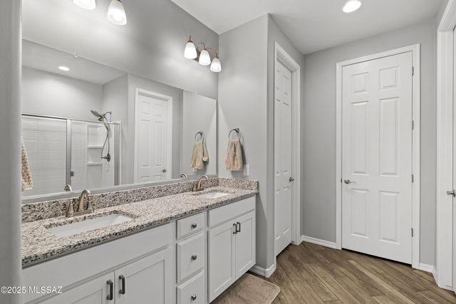 33013 S Expedition Court, Red Rock, AZ 85145