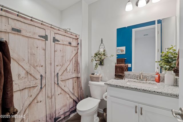 33013 S Expedition Court, Red Rock, AZ 85145